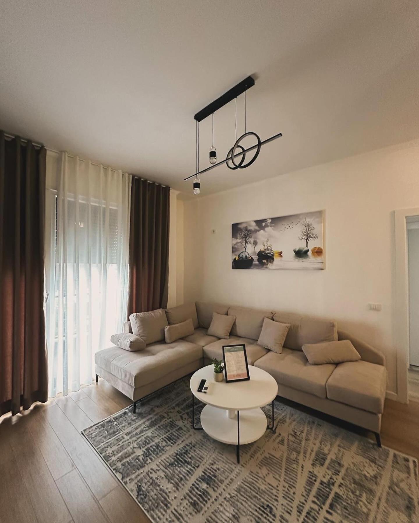 M'apartment1 * Tirana